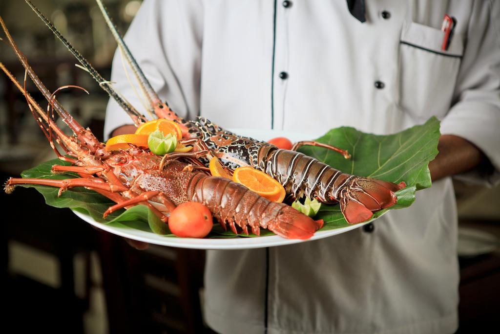Lavendish Okrin Hotel กตรคาม ภายนอก รูปภาพ