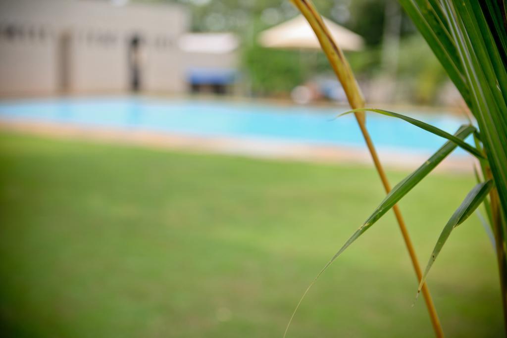 Lavendish Okrin Hotel กตรคาม ภายนอก รูปภาพ