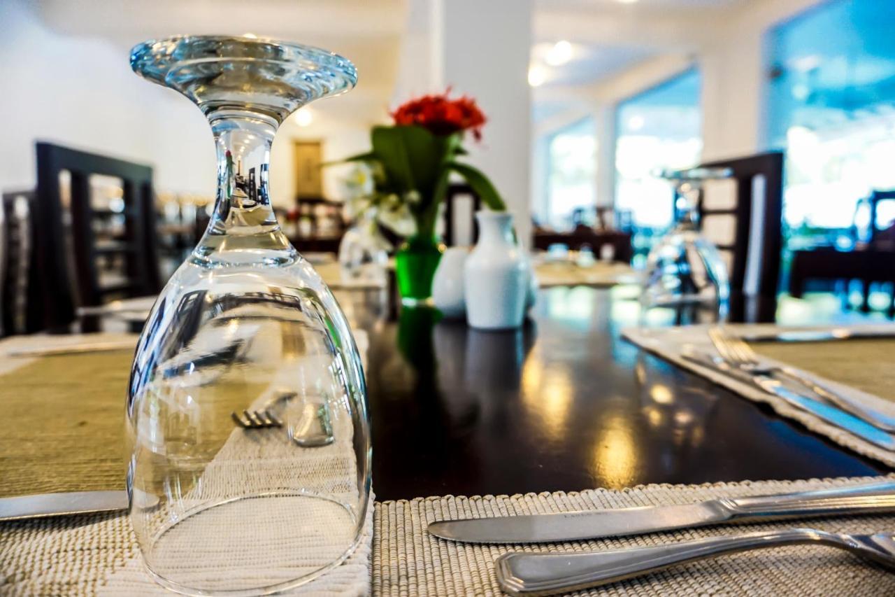 Lavendish Okrin Hotel กตรคาม ภายนอก รูปภาพ