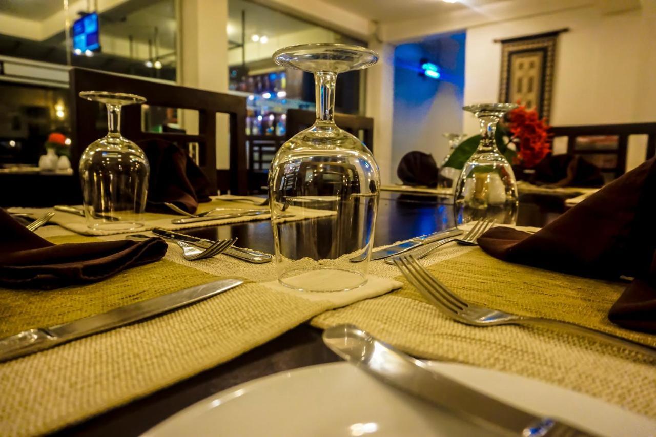 Lavendish Okrin Hotel กตรคาม ภายนอก รูปภาพ